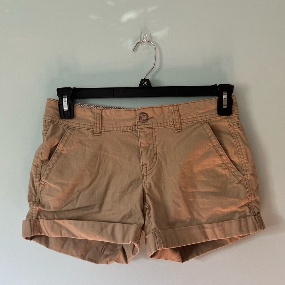 Khaki Shorts!